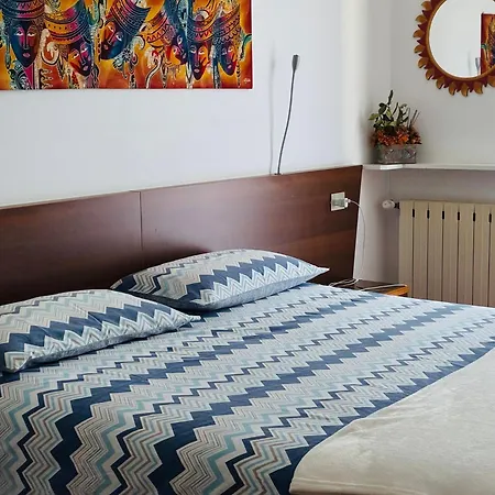 Lively Гостевой дом